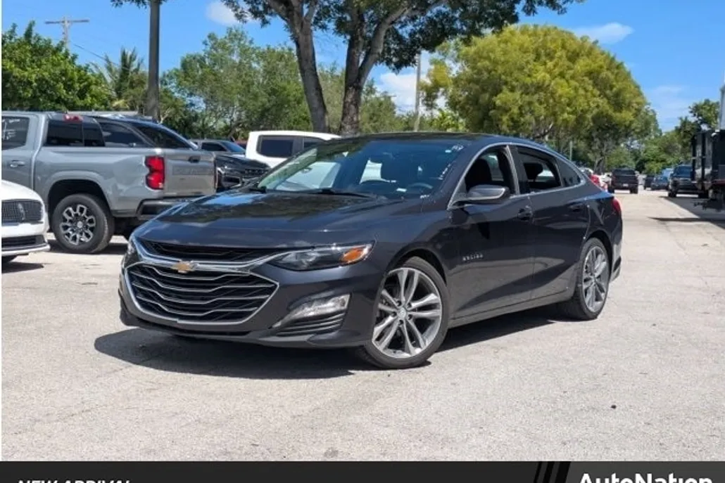 2023 Chevrolet Malibu 1LT photo 1