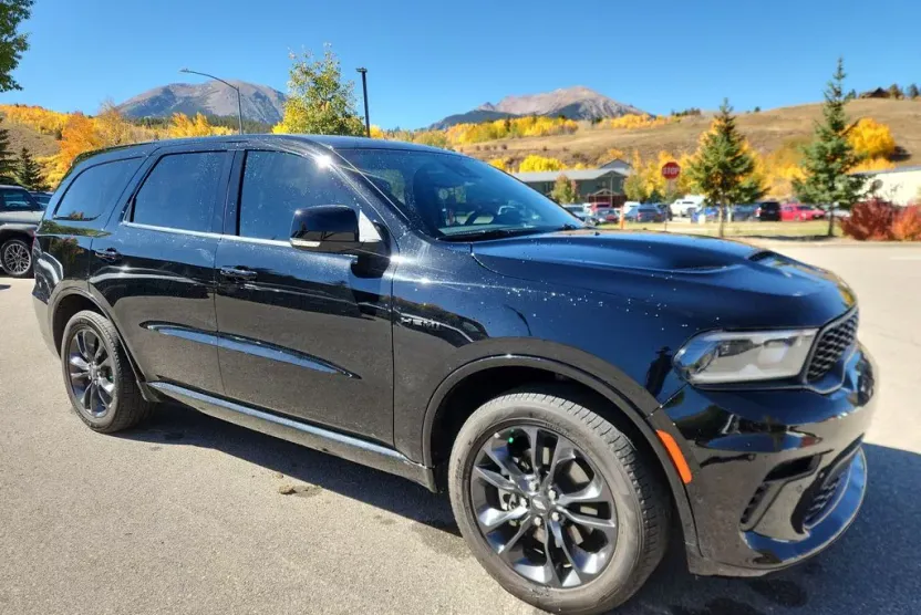 2022 Dodge Durango R/T photo 1