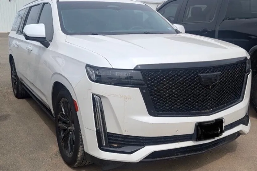2022 Cadillac Escalade ESV Sport Platinum photo 1
