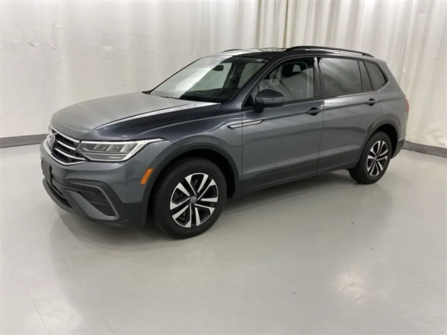 2022 Volkswagen Tiguan S photo 1