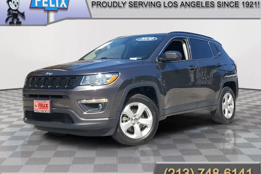 2020 Jeep Compass Latitude photo 1