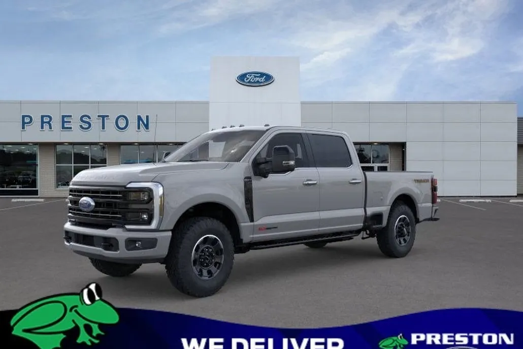 2025 Ford F-250 Platinum photo 1