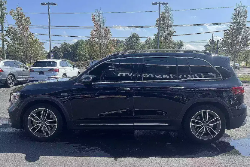 2022 Mercedes Benz GLB AMG 35 4MATIC photo 1