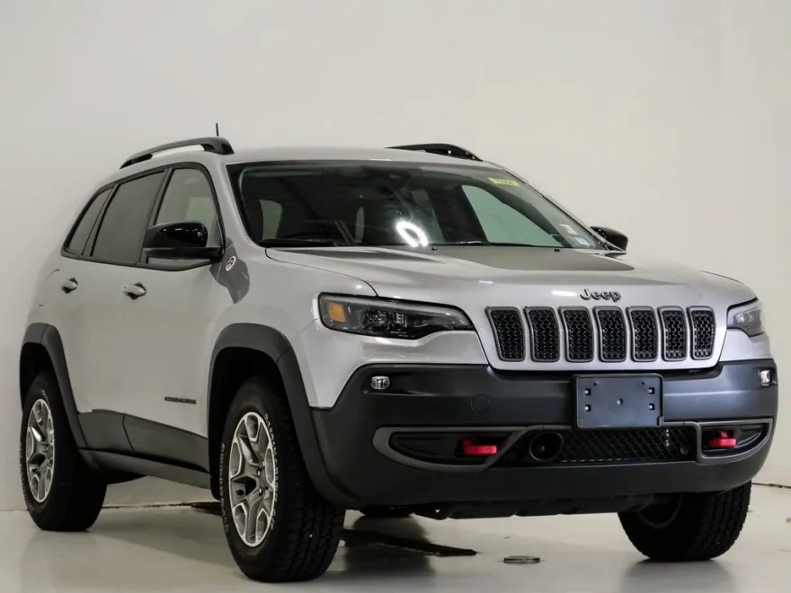 2022 Jeep Cherokee Trailhawk photo 1