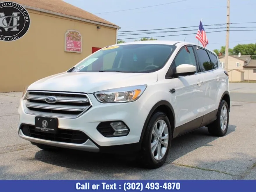 2019 Ford Escape SE photo 1
