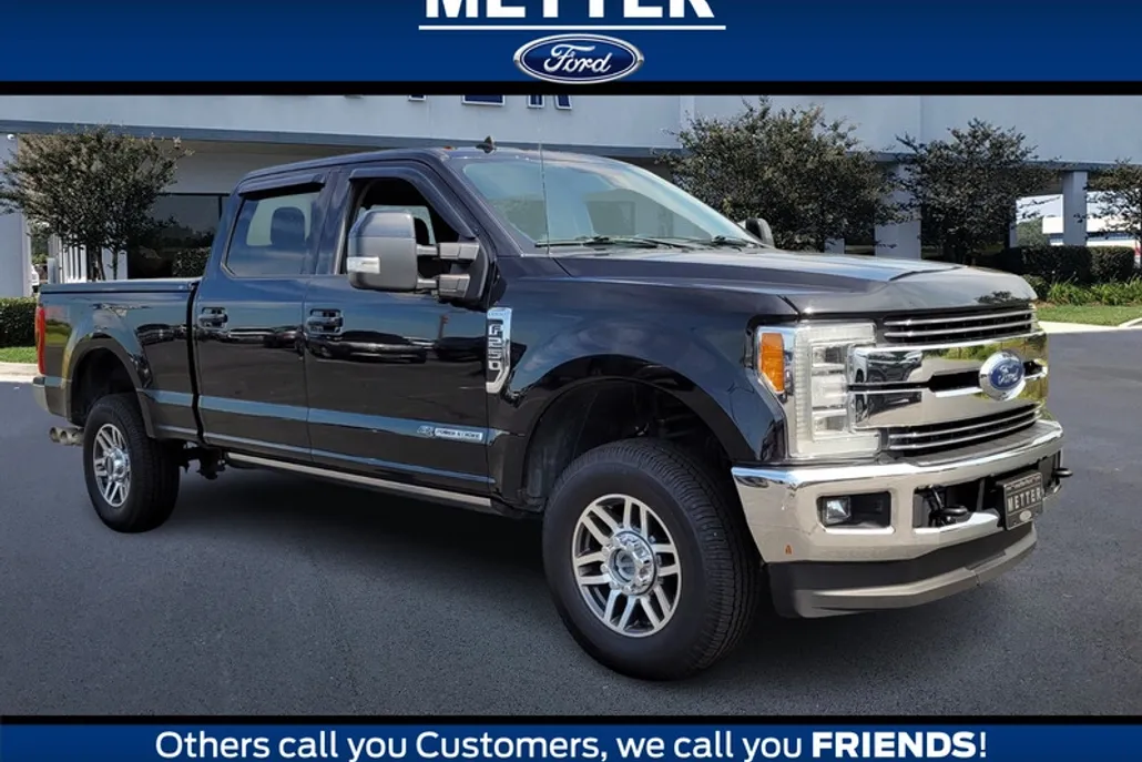2019 Ford F-250 Lariat photo 1