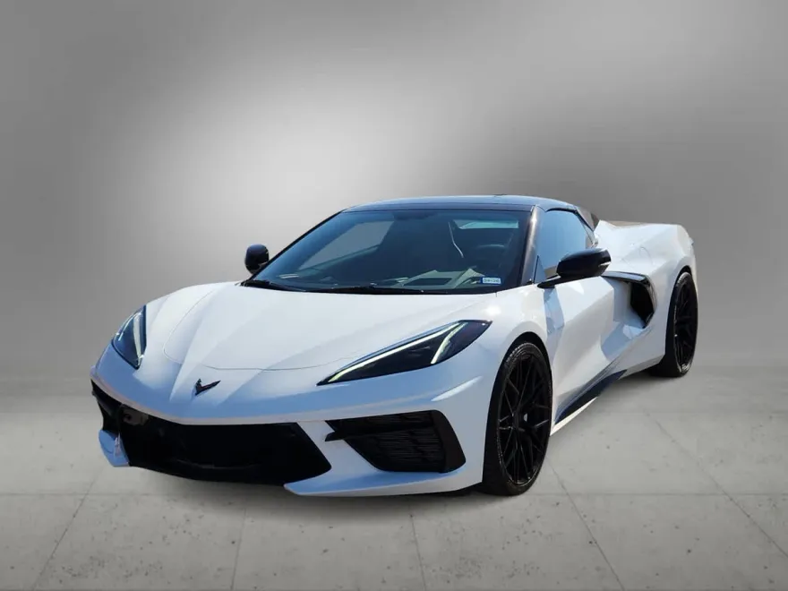 2020 Chevrolet Corvette 2LT photo 1