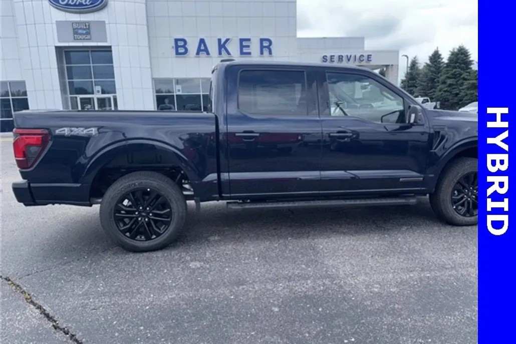 2025 Ford F-150 XLT photo 1