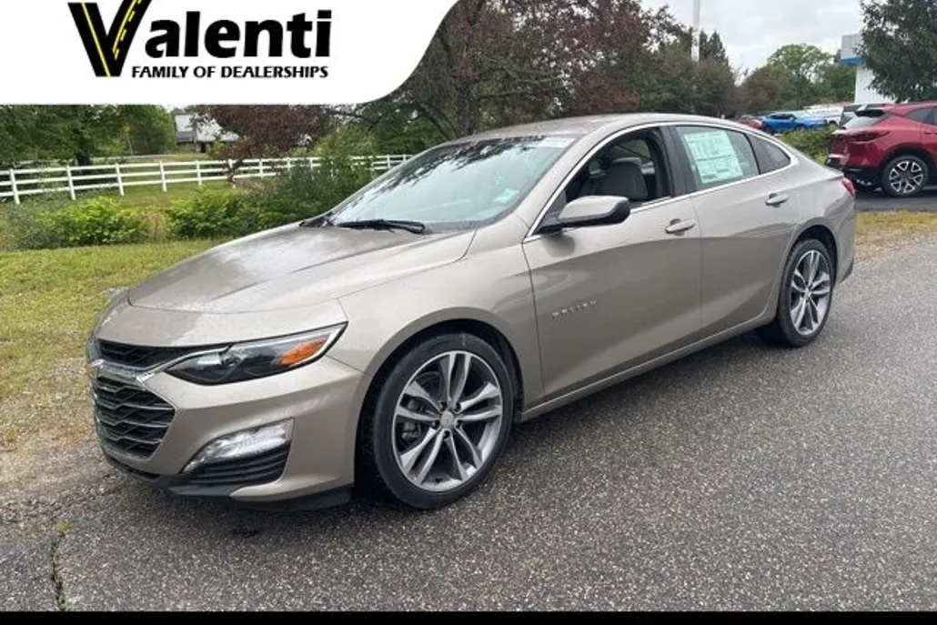 2025 Chevrolet Malibu 1LT photo 1