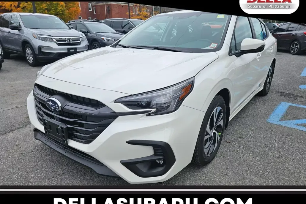 2025 Subaru Legacy Premium photo 1