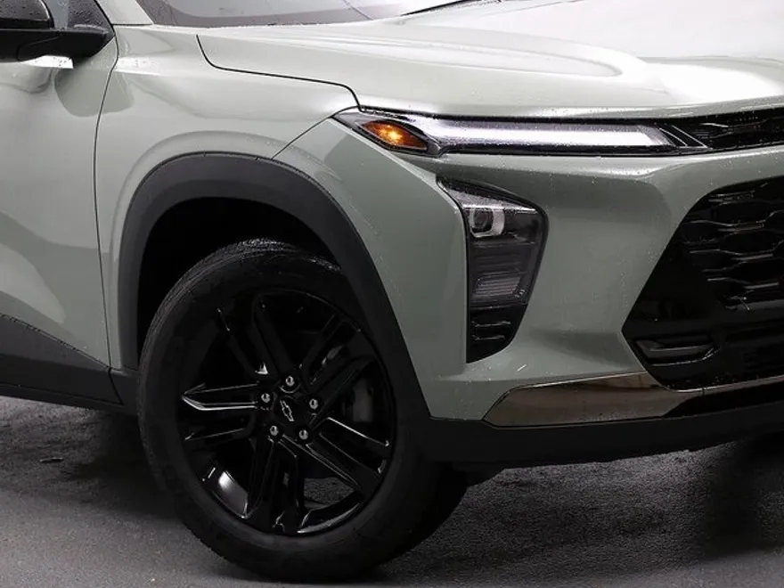 2026 Chevrolet Trax ACTIV photo 1
