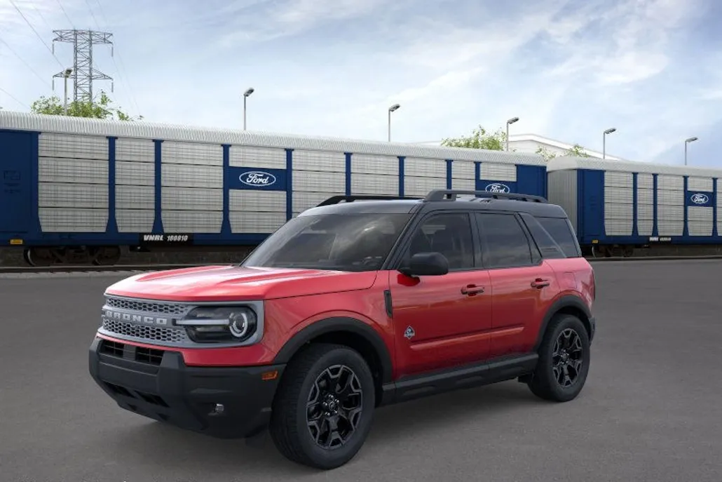 2025 Ford Bronco Sport Outer Banks photo 1
