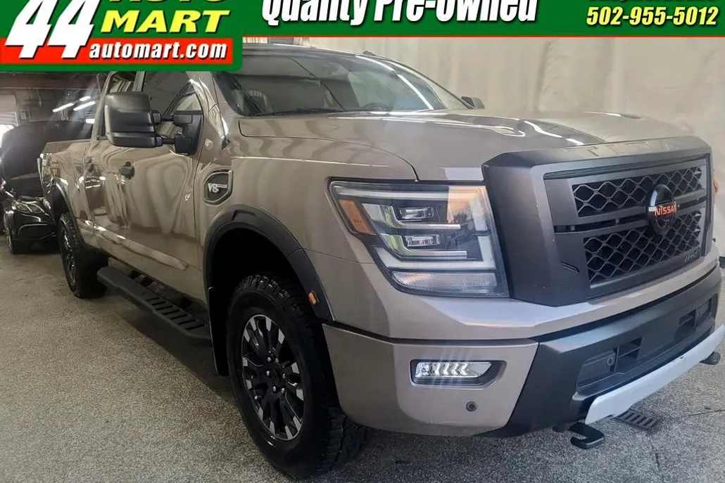 2021 Nissan Titan PRO-4X photo 1
