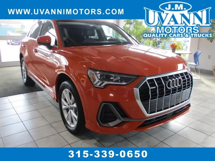 2024 Audi Q3 S line Premium Plus 45 TFSI photo 1
