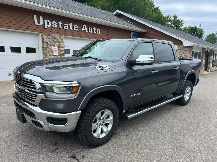 2019 Ram 1500 Laramie photo 1