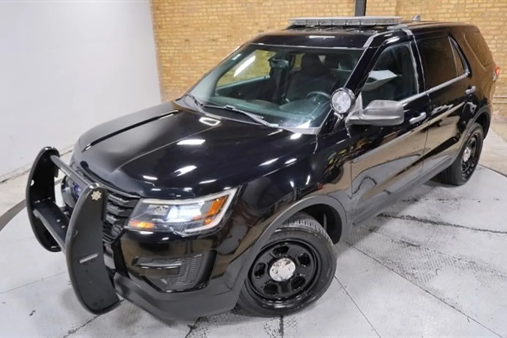 2018 Ford Explorer photo 1