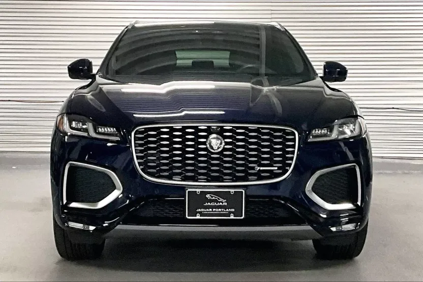 2025 Jaguar F-PACE R-Dynamic S photo 1