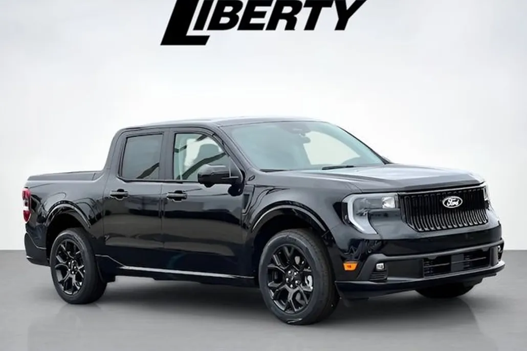 2025 Ford Maverick Tremor photo 1