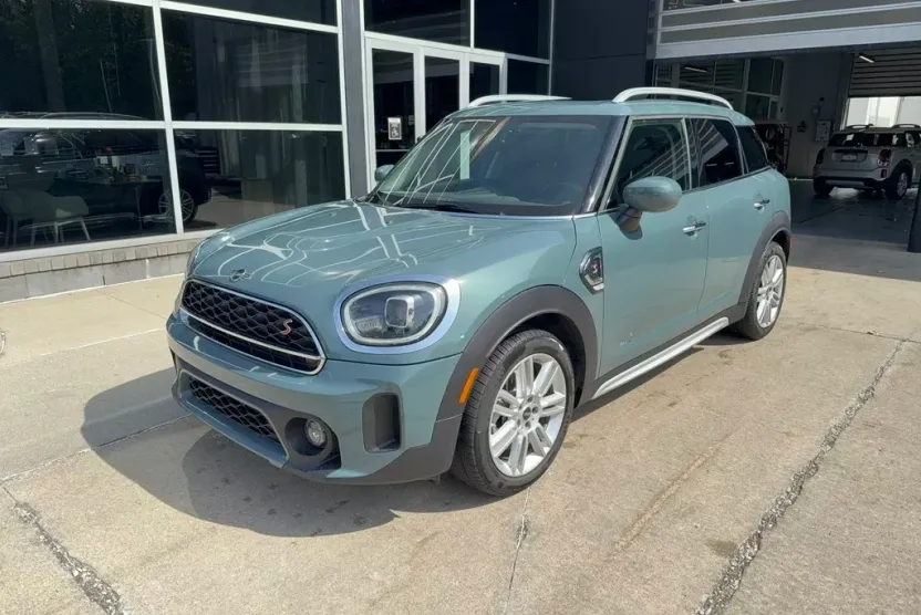 2023 Mini Countryman ALL4 Signature photo 1