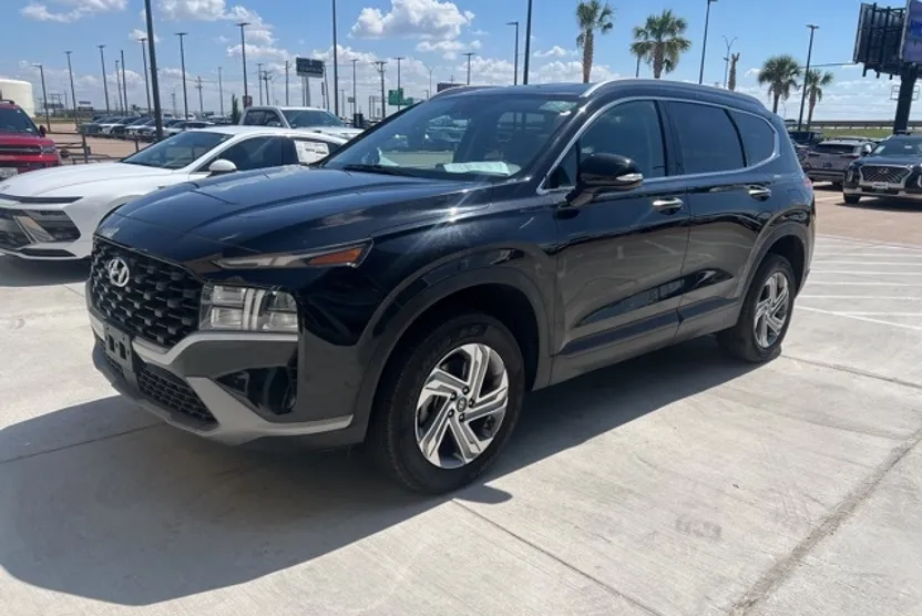 2023 Hyundai Santa Fe SEL photo 1