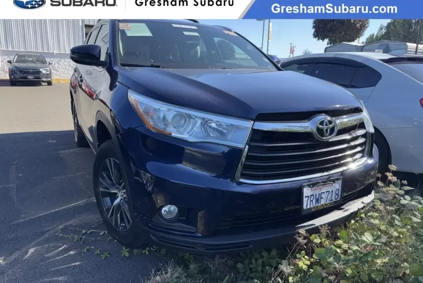 2016 Toyota Highlander XLE photo 1