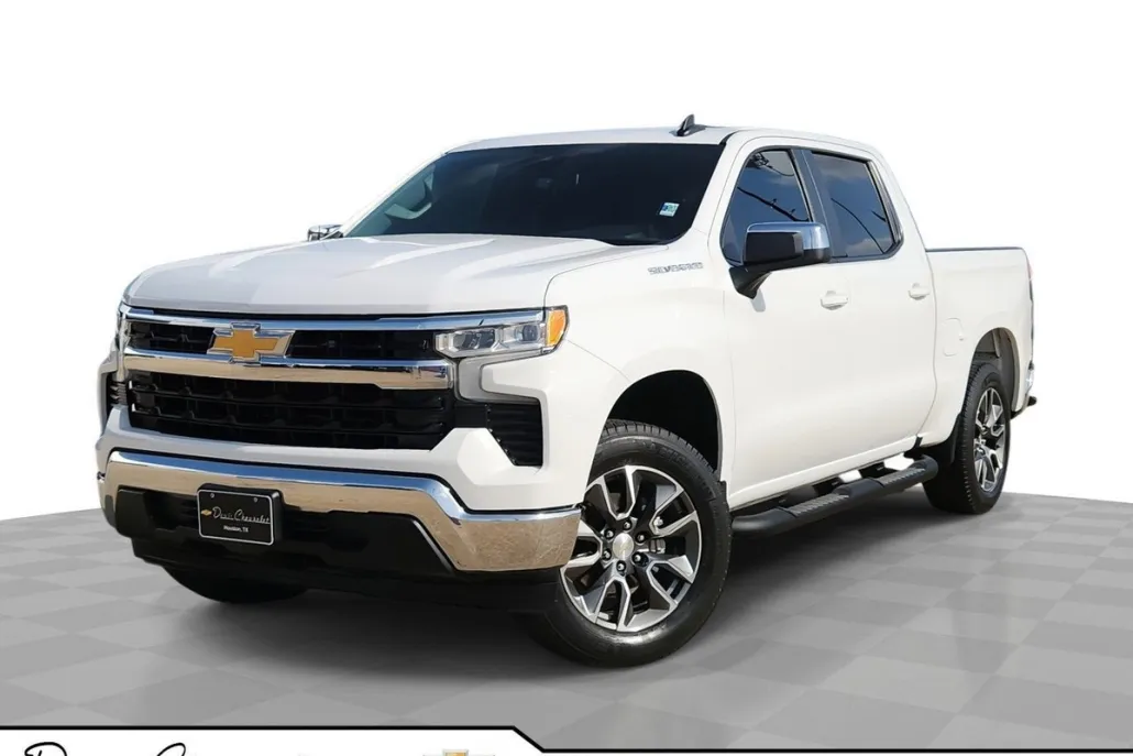 2023 Chevrolet Silverado 1500 LT photo 1