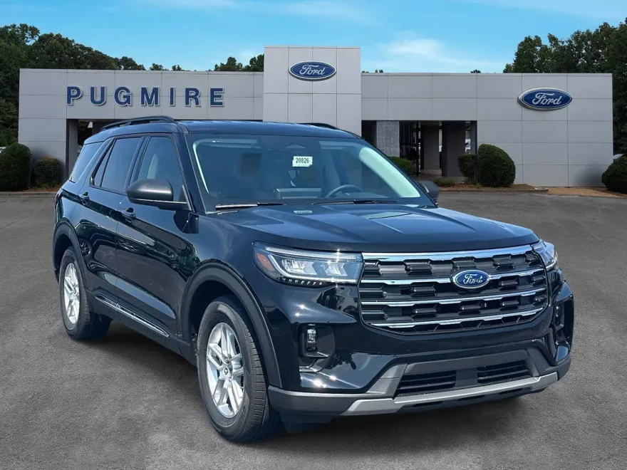 2025 Ford Explorer photo 1