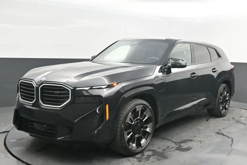 2023 Bmw XM photo 1