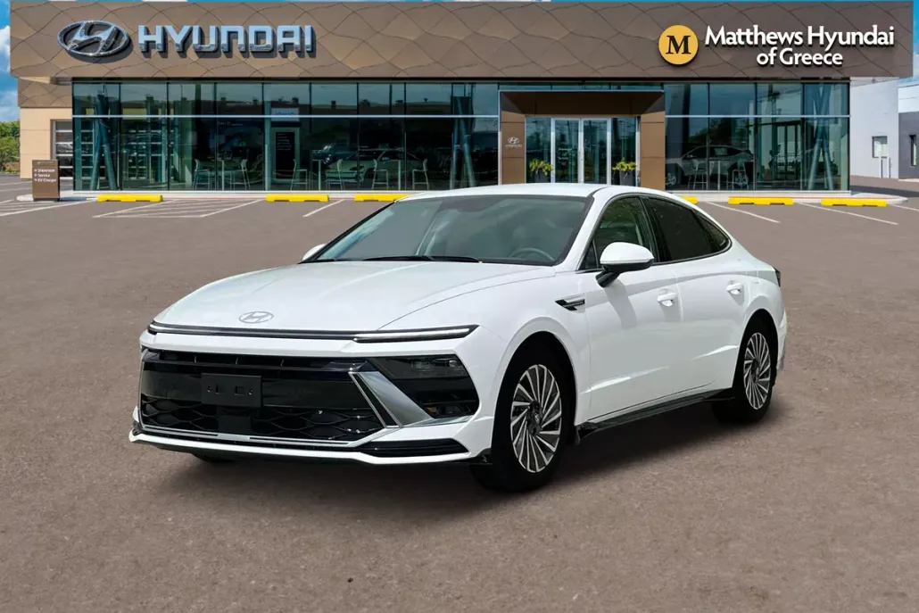 2025 Hyundai Sonata Hybrid SEL photo 1