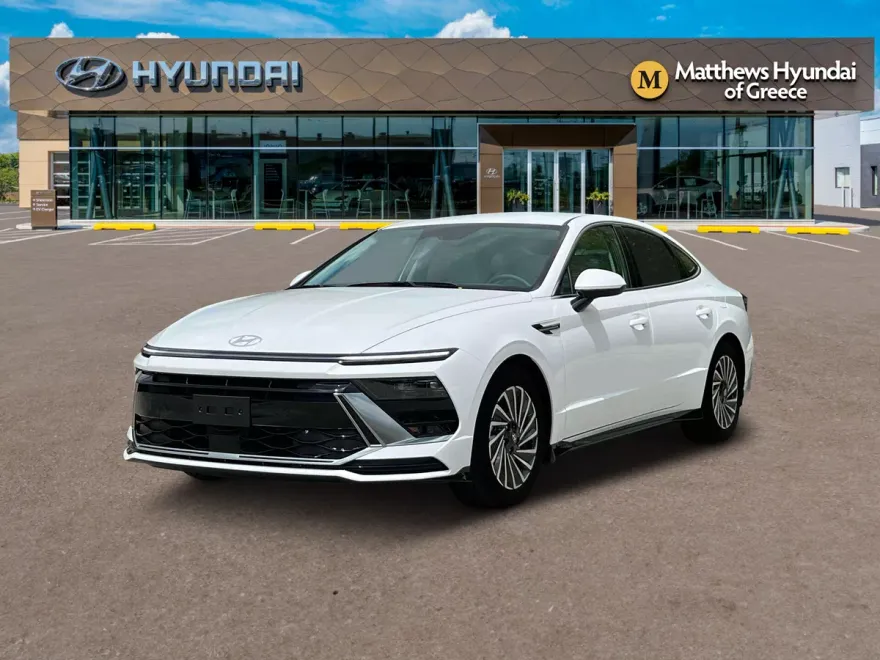 2025 Hyundai Sonata Hybrid SEL photo 1