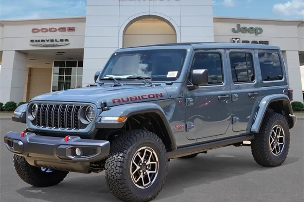 2025 Jeep Wrangler Rubicon photo 1