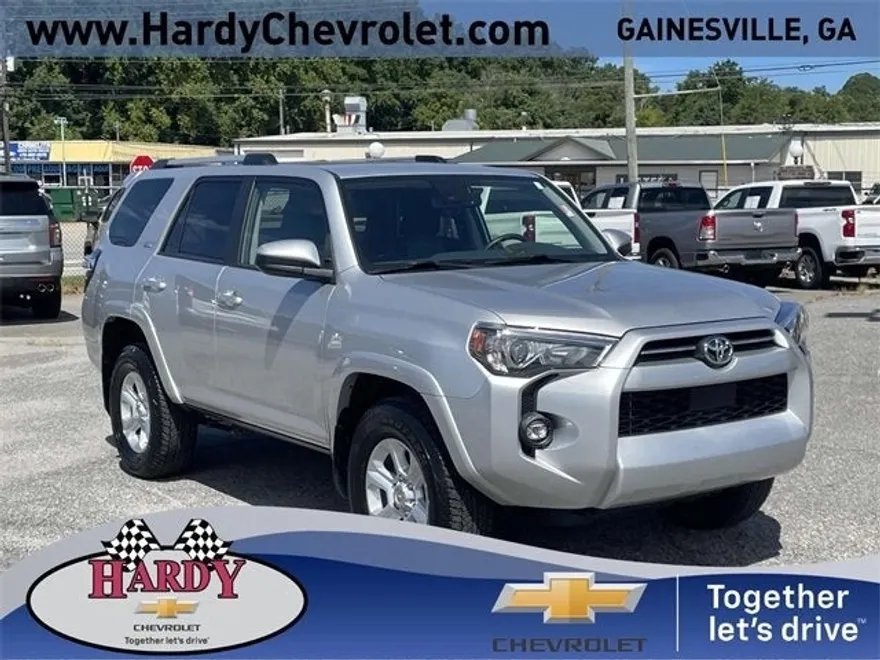 2024 Toyota 4Runner SR5 photo 1