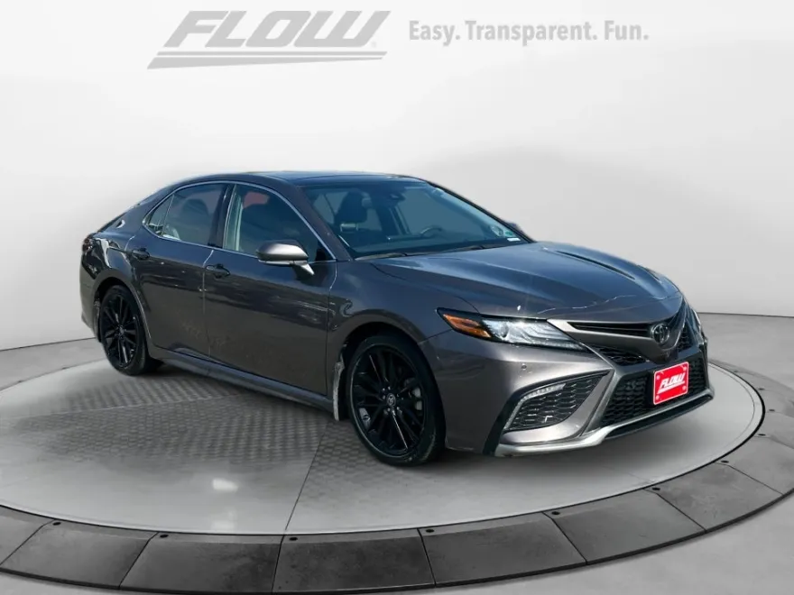 2023 Toyota Camry XSE V6 photo 1