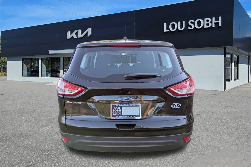 2013 Ford Escape S photo 1