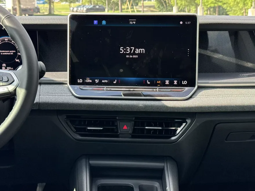 2025 Volkswagen Tiguan S photo 1