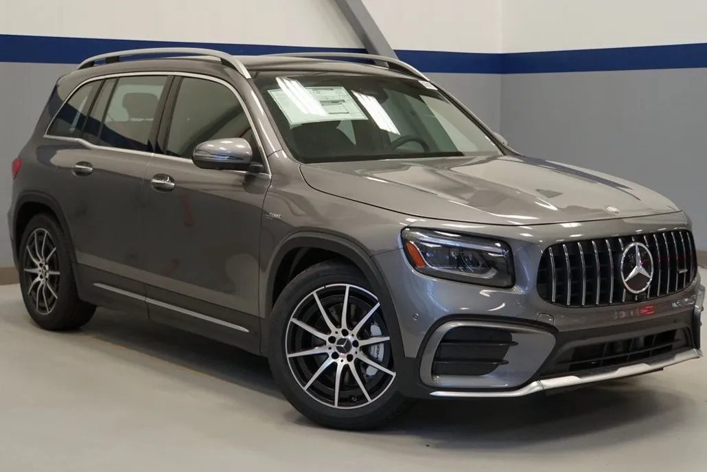 2025 Mercedes Benz GLB AMG 35 4MATIC photo 1