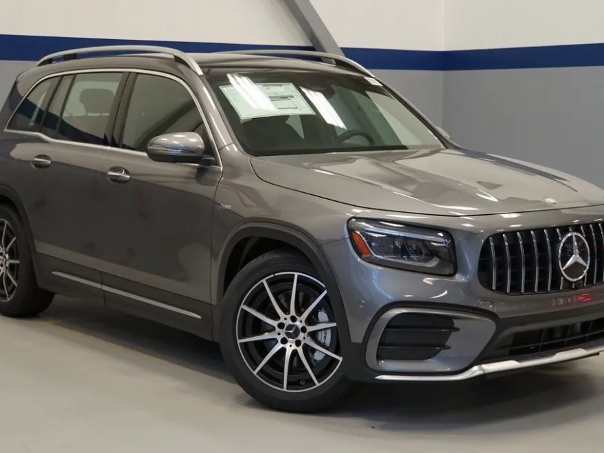 2025 Mercedes Benz GLB AMG 35 4MATIC photo 1
