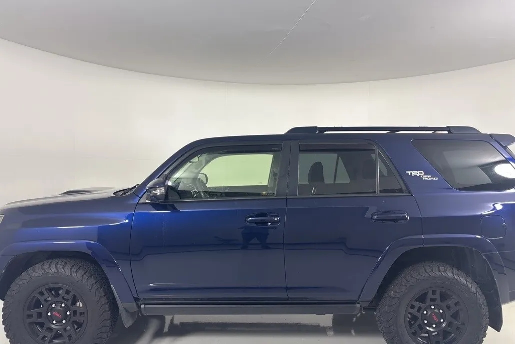 2019 Toyota 4Runner TRD Premium photo 1
