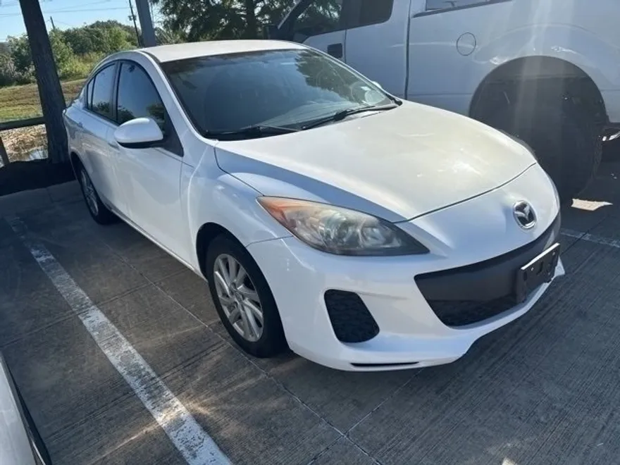 2012 Mazda Mazda3 Touring photo 1
