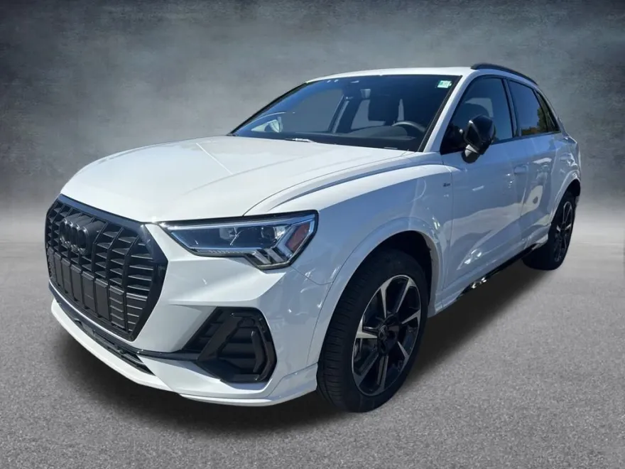 2025 Audi Q3 S line Premium Plus photo 1