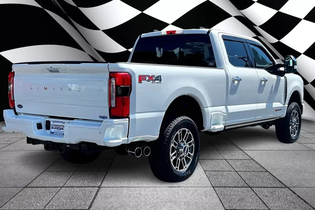 2024 Ford F-250 Limited photo 1
