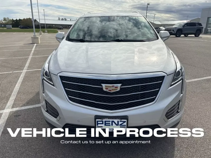 2019 Cadillac XT5 Luxury photo 1