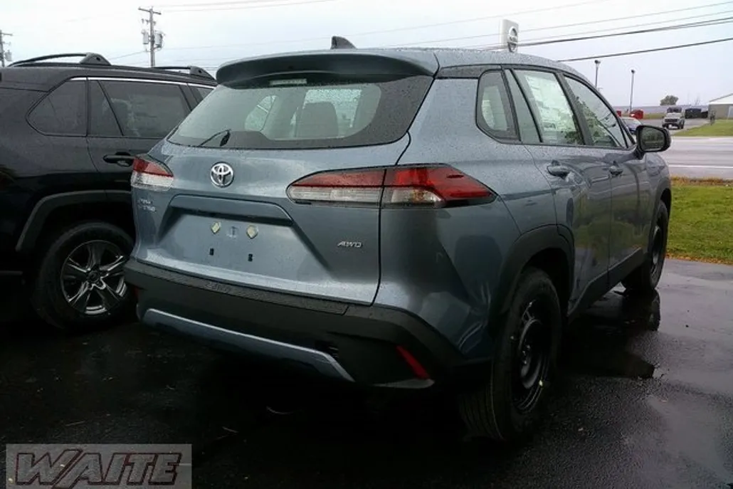2026 Toyota Corolla Cross L photo 1