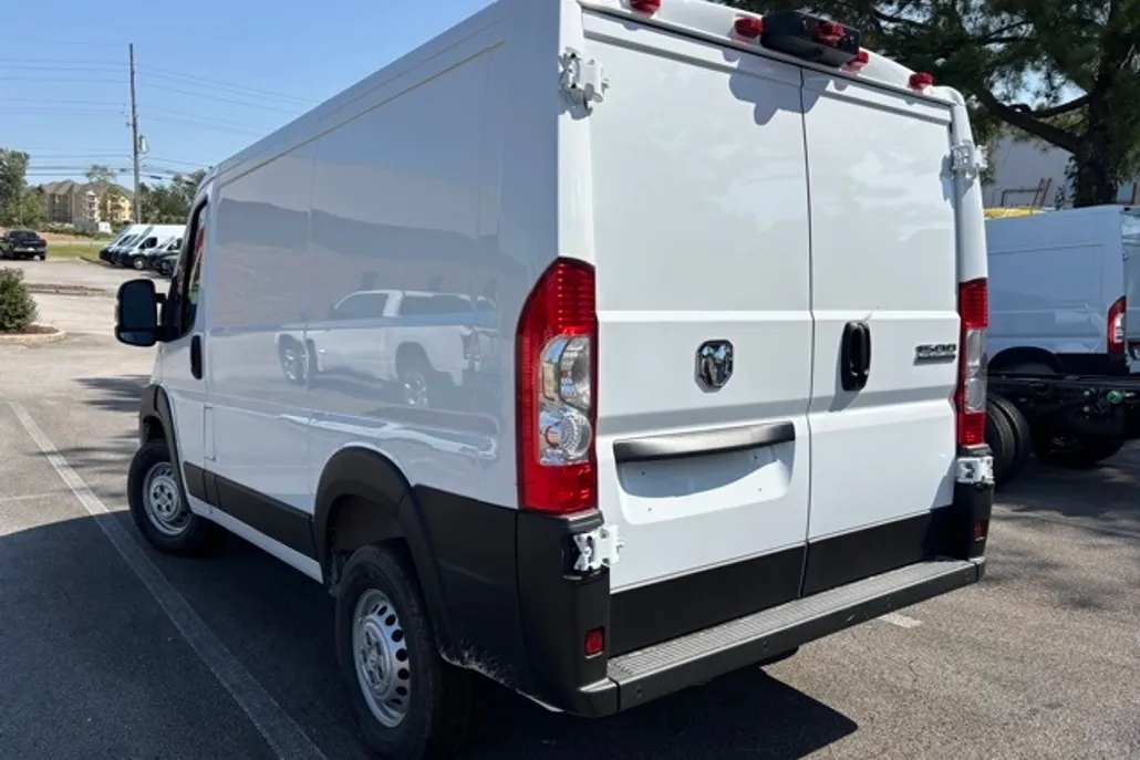 2026 Ram 1500 photo 1