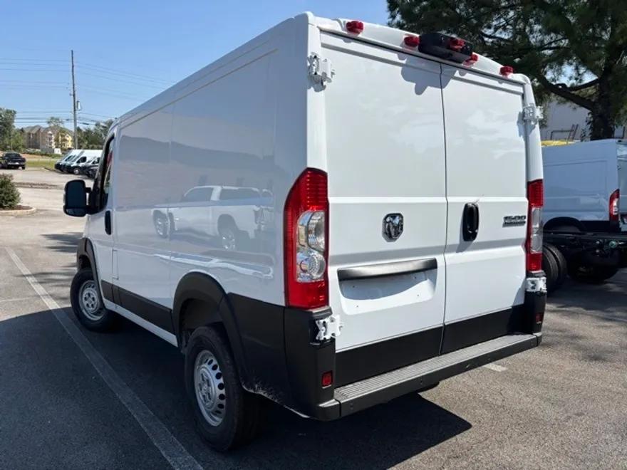 2026 Ram 1500 photo 1