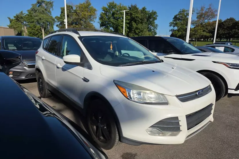 2013 Ford Escape SE photo 1