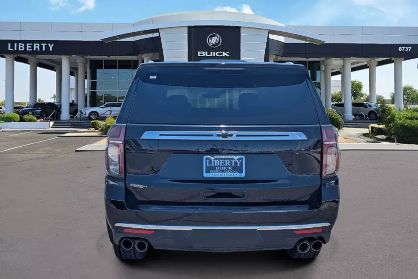 2022 Chevrolet Tahoe Premier photo 1