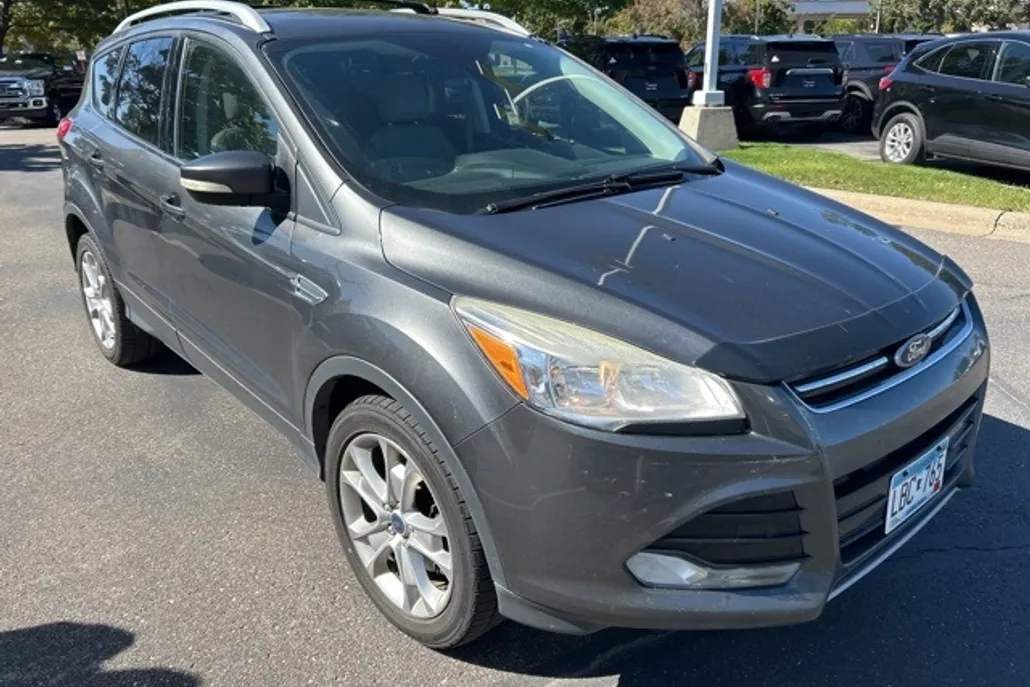 2016 Ford Escape Titanium photo 1