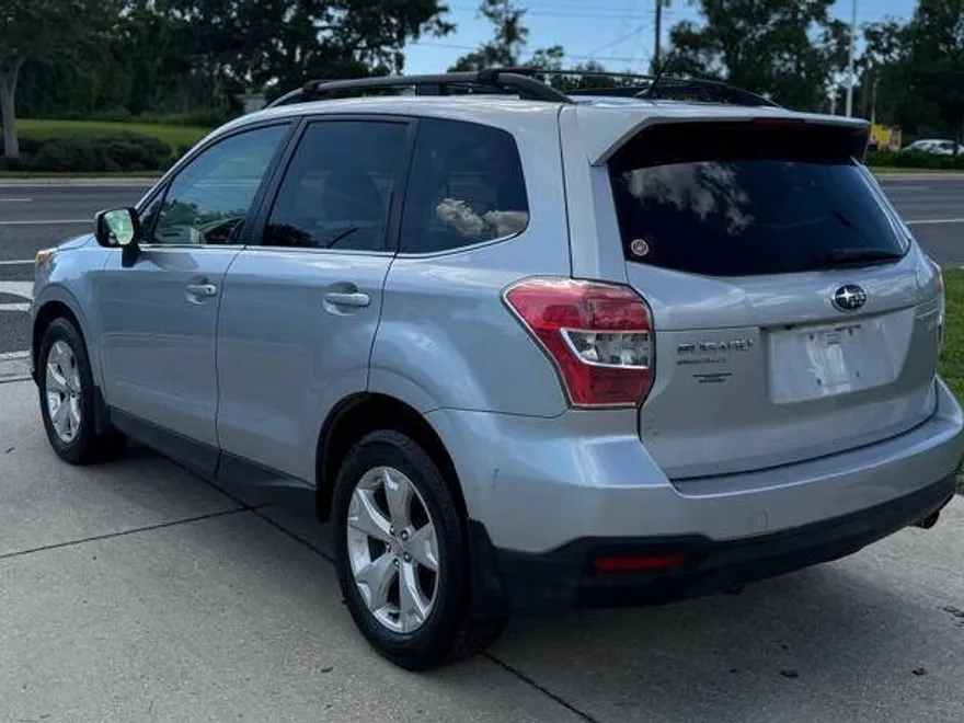 2015 Subaru Forester 2.5i Limited photo 1