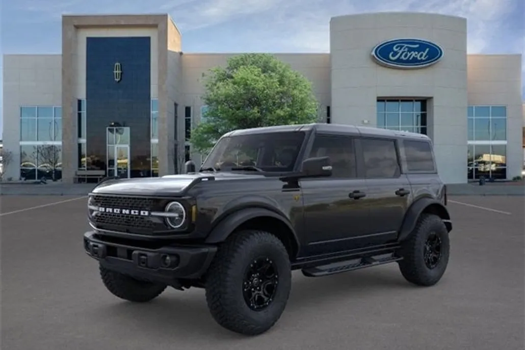 2025 Ford Bronco Badlands photo 1